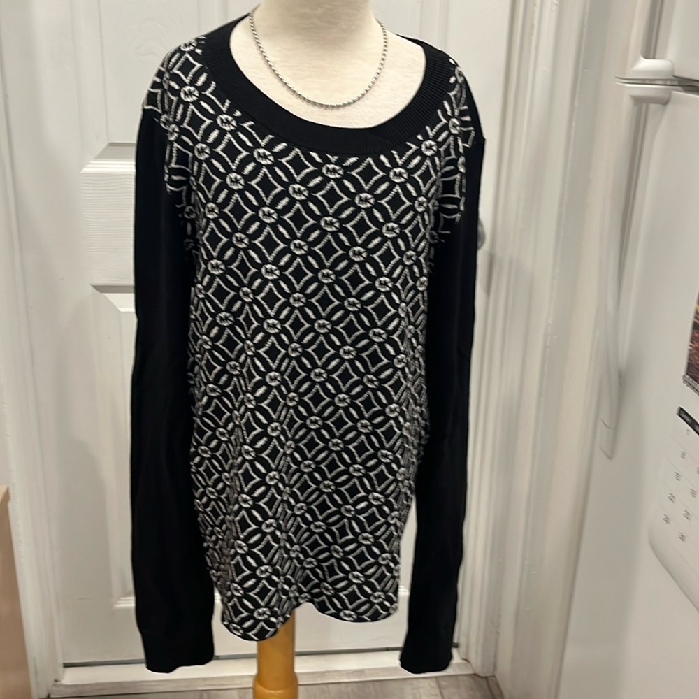 Michael Kors black/bone women’s size small 60%cotton 40%polyester